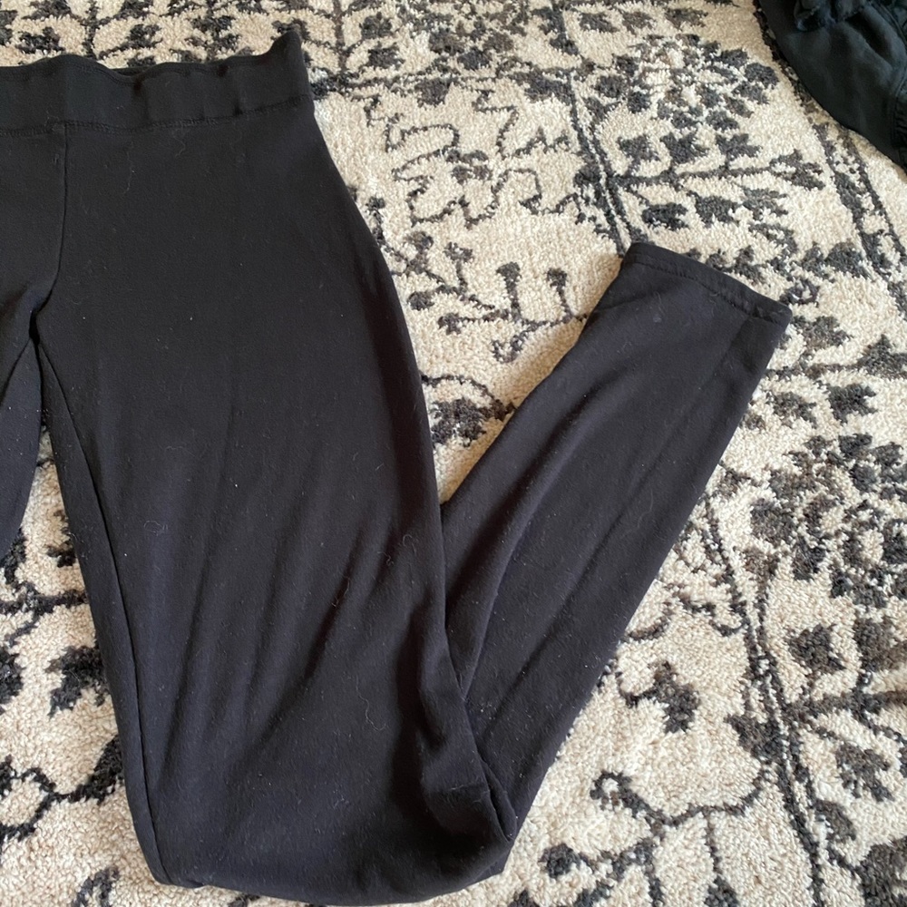 Black Garage Leggings!